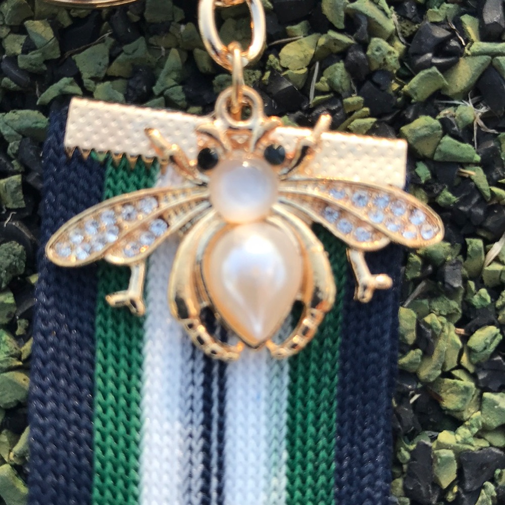 Bee Racer Stripe Key Ring Purse Charm - Picture 2 of 6